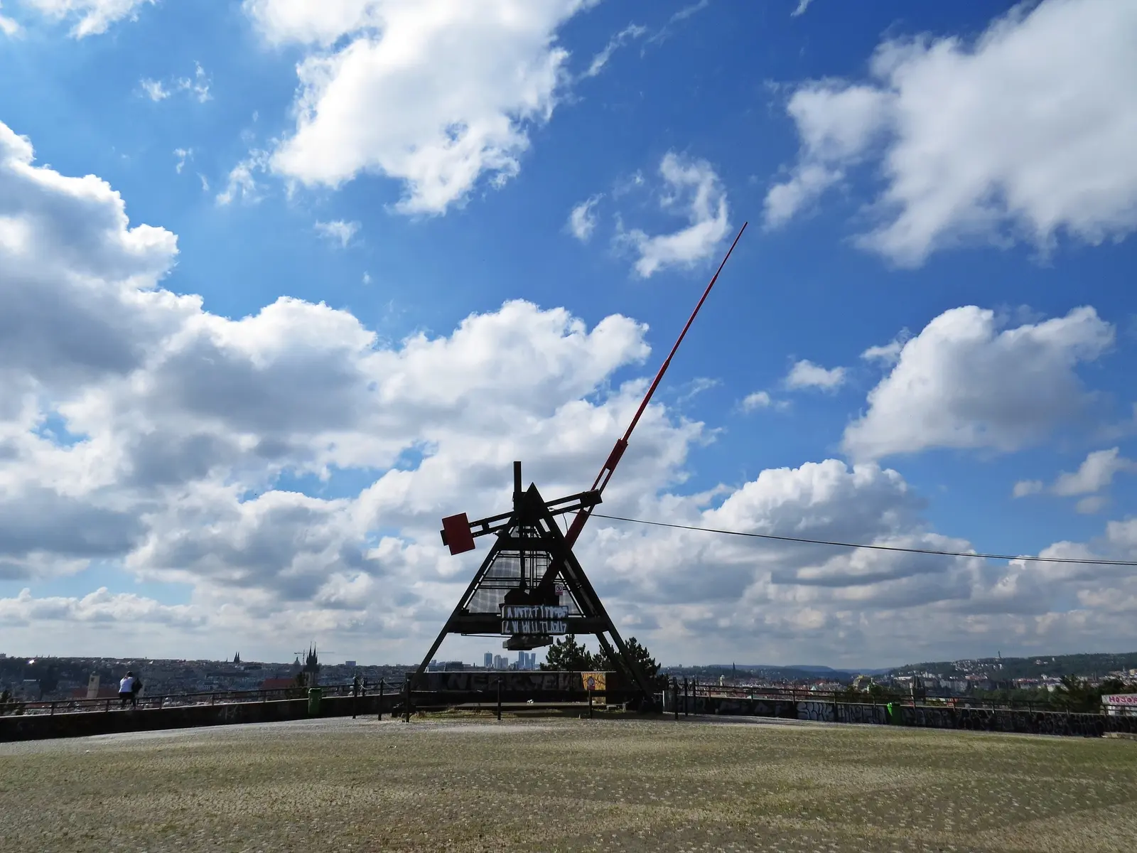 Prag'da “Komünist Bina” Var mı?